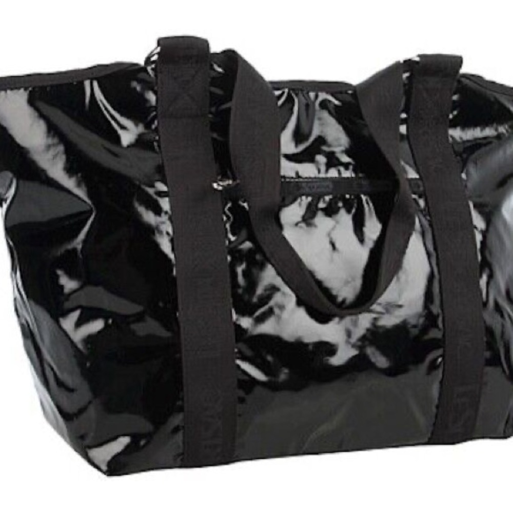 Lesportsac Weekender Dakota in Black Marble